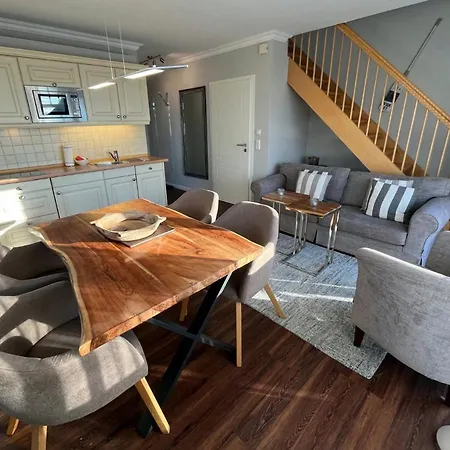 Residenz Strandlaeufer Holiday home Wenningstedt-Braderup