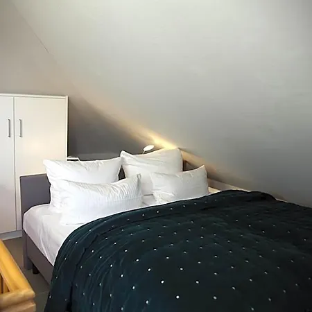 Residenz Strandlaeufer Tatil Evi